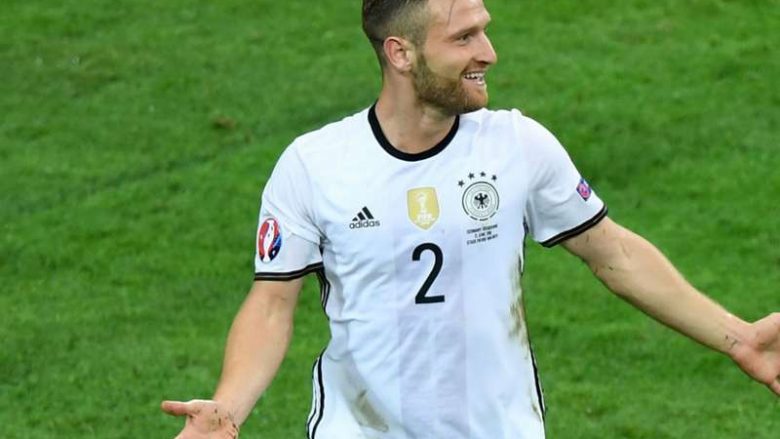 Mustafi i kishte thënë ‘po’ Shqipërisë