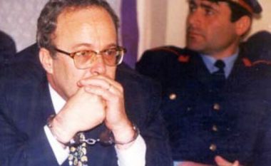 Ditari i Servet Pëllumbit: Si e firmosi Nano arrestimin e tij në vitin1993