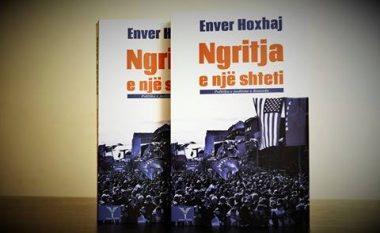 Në librin “Ngritja e një shteti”, Hoxhaj ironizon me Vuçiqin dhe Daçiqin