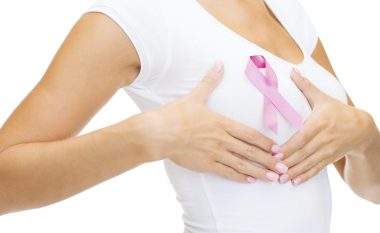 ​Rënia në peshë redukton gjasat e vdekjes nga kanceri i gjirit