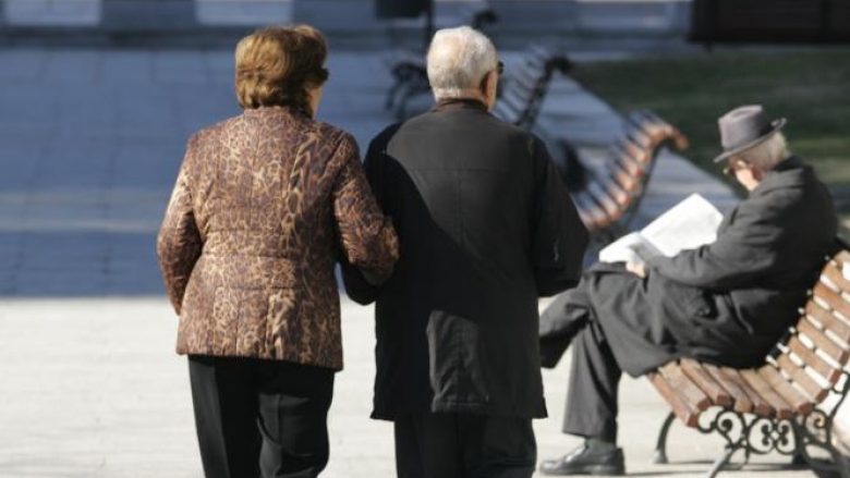 Pensionistët e Maqedonisë të palëkundur në kërkesën e tyre për rritjen e pensioneve