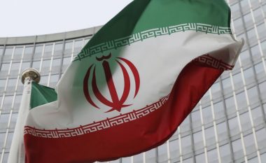 Iran, 15 viktima gjatë përleshjeve të Gardës me kurdët