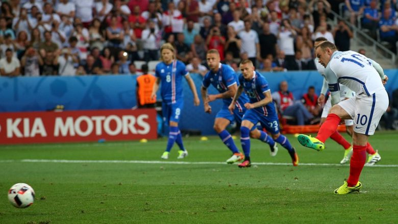 Dy gola për dy minuta në ndeshjen Angli-Islandë (Video)