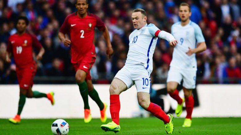 Rooney pensionohet pas botërorit
