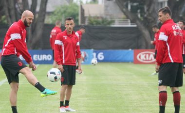 Mediat franceze i renditin dy futbollistët shqiptarë në mesin e lojtarëve më seksi të Evropianit (Foto)