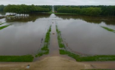 Shiu përmbyti Francën (Video)