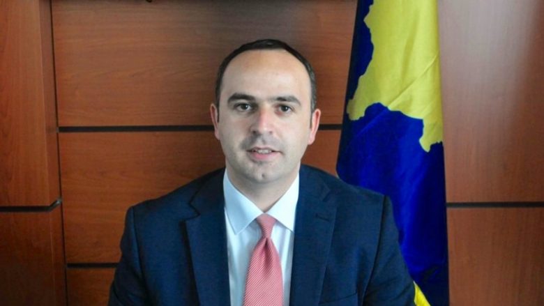 Shkëmb Manaj, kreu i ri i Shërbimit Civil në Kosovë: 632 ankesa më 2015, 170 shkelje nga institucionet!