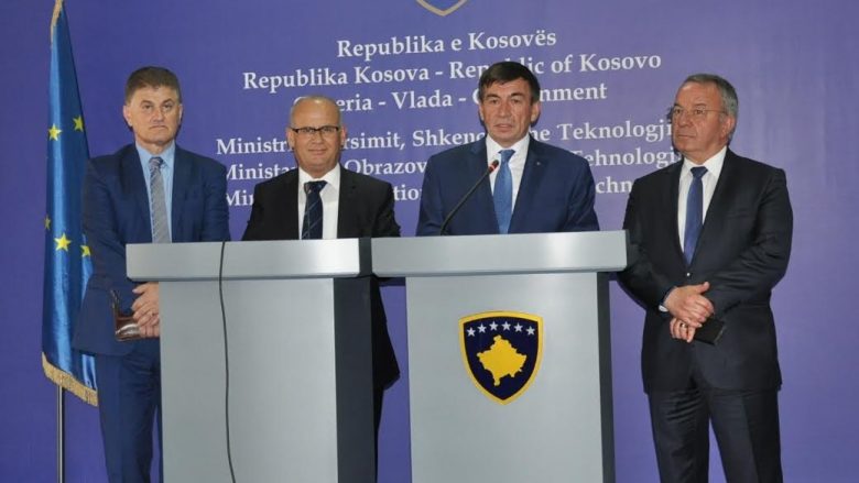 Bajrami dhe rektori i Universitetit të Tiranës flasin për reformat në arsim