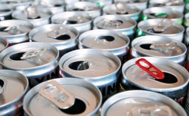 Ndalohen pijet energjike për personat nën moshën 18 vjeçare