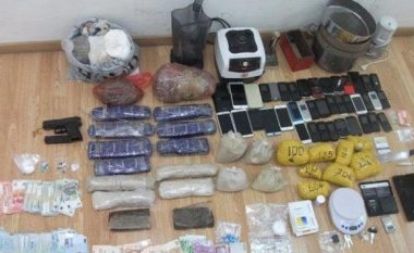 Goditet grupi i trafikut të drogës, arrestohen 14 persona, 11 janë shqiptarë
