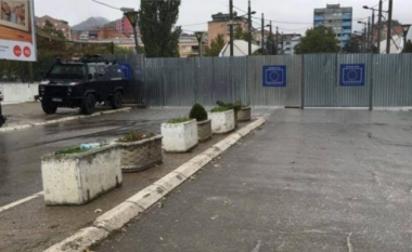 Mos hapja e Urës së Ibrit mund ta destabilizoj Mitrovicën, Bahtiri fton intelektualët në takim urgjent