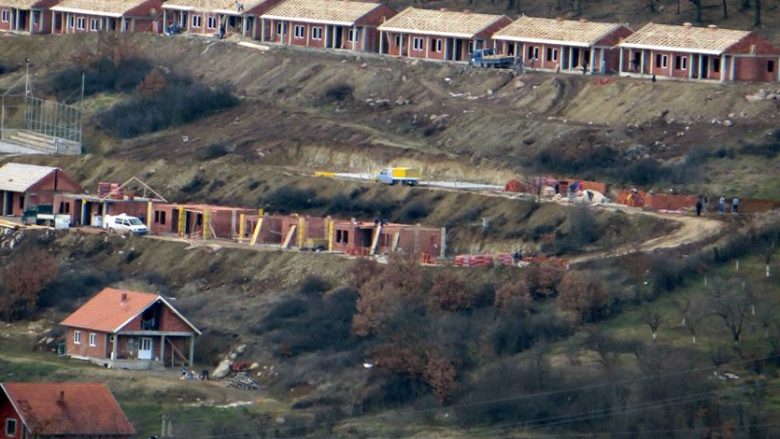 Shtëpitë për serbët në veri do të ndërtohen pavarësisht kundërshtimeve