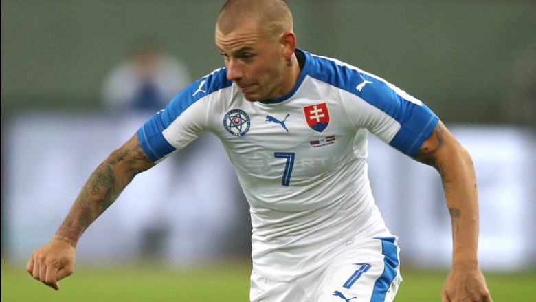 Weiss shënon gol të bukur për Sllovakinë (Video)