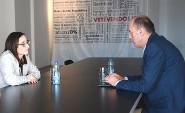 Ymeri flet me ambasadoren belge për kthimin e Vetëvendosjes në Kuvend