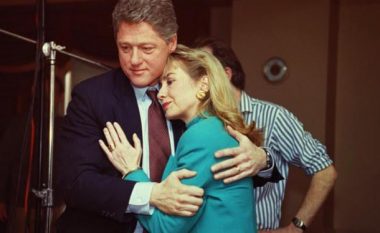 Hillary dhe Bill Clinton mes romancës e politikës, 40 vite martesë (Foto)