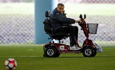 Tabarez është prekur nga një sëmundje e rrallë, e gjitha bota në përkrahje të trajnerit uruguaian