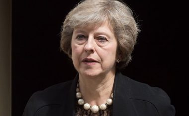 Britani, Theresa May mposht rivalët në testin e parë për partinë dhe postin e kryeministres