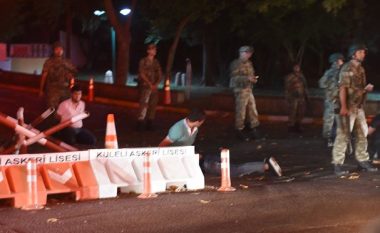 Ushtria turke plagos një polic