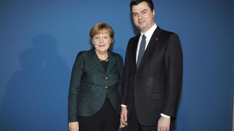 Basha e Merkel flasin në telefon pas arritjes së marrëveshjes për reformën në drejtësi