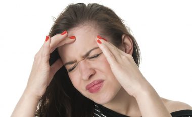 Migrena, zbulohet çfarë e shkakton