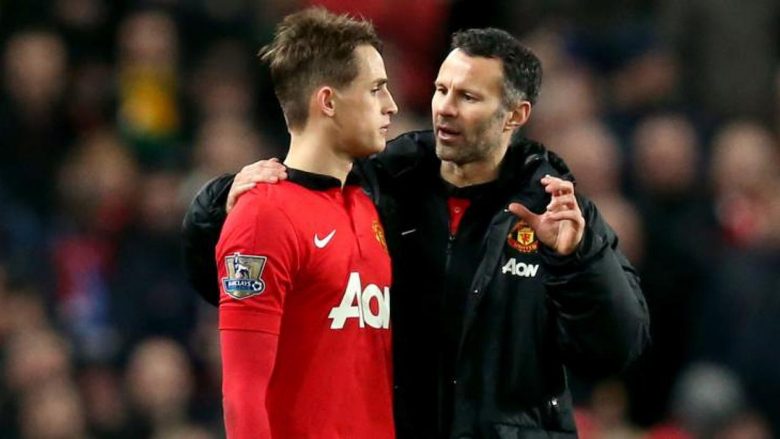 Januzaj falënderon Giggsin (Foto)