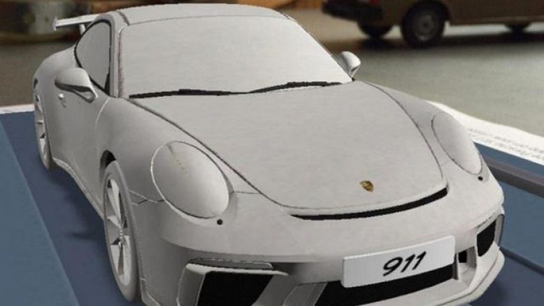 Rrjedhin ndryshimet që janë bërë në Porsche 911 (Foto)