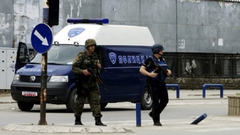 Aksion i madh policor në lagjen “Gazi Babë” të Shkupit (Video)