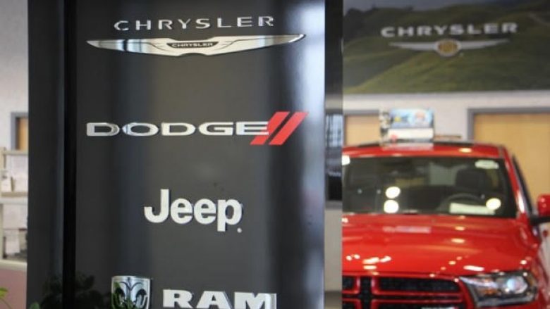 Chrysler shpërblen me nga 1.500 dollarë, ata që gjejnë defekte në vetura