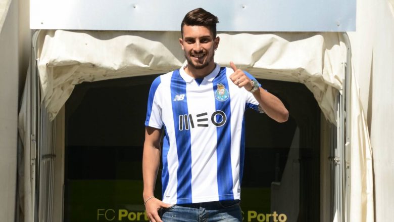 Zyrtare: Alex Telles te Porto, klubi portugez e blindon atë (Foto)