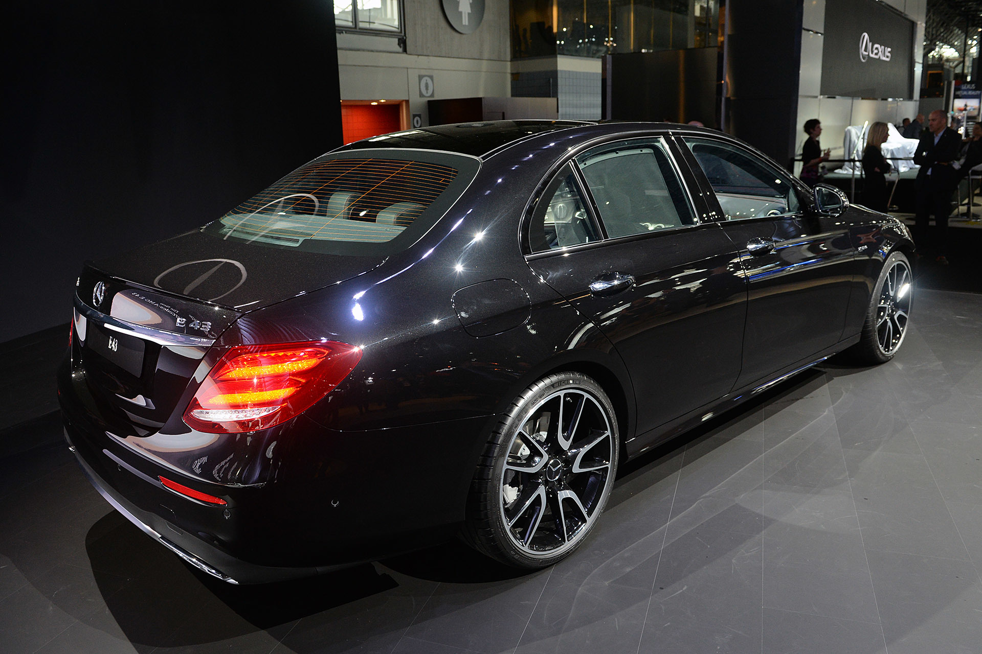 Gjatë vitit të ardhshëm Mercedes AMG lanson modelin E43 foto 3