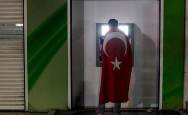 Gjeneralët turq arrestohen në Dubai