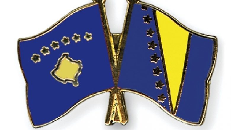 Bosnja pritet t’i heq vizat për Kosovën