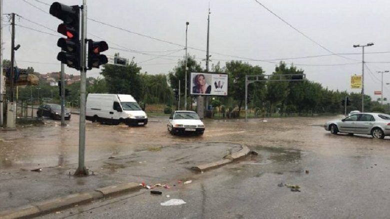 Kumanova nën ujë, qytetarët kërkojnë përgjegjësi