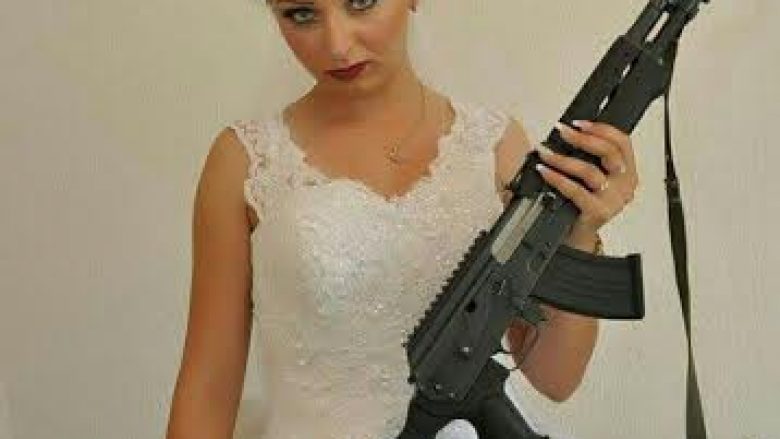 Cili do të jetë dënimi për policen e Manastirit që gjuajti me armë në dasmën e saj?