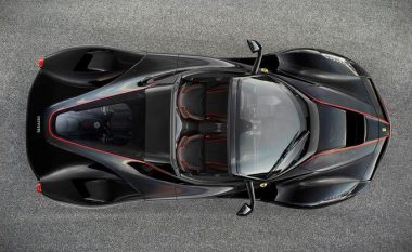 Ende pa debutuar, shiten të gjithë ekzemplarët e LaFerrari Spider