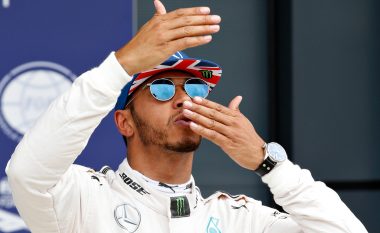 Mercedesi i Hamilton në ‘pole position’ për Çmimin e Madh të Britanisë