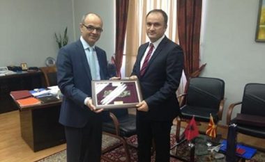 Zëvendësministri i mbrojtjes Maksuti në vizitë zyrtare të MM të Shqipërisë