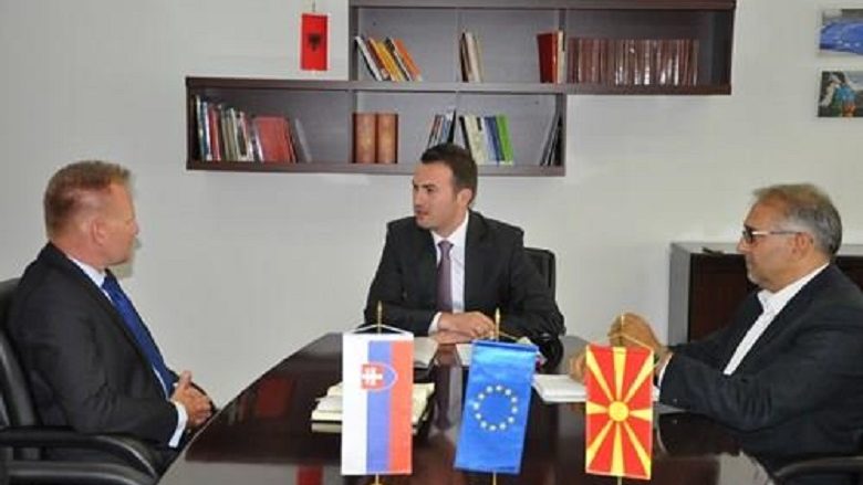 Ademi-Bezak: Përkrahje nga Sllovakia për integrimet evropiane të Maqedonisë