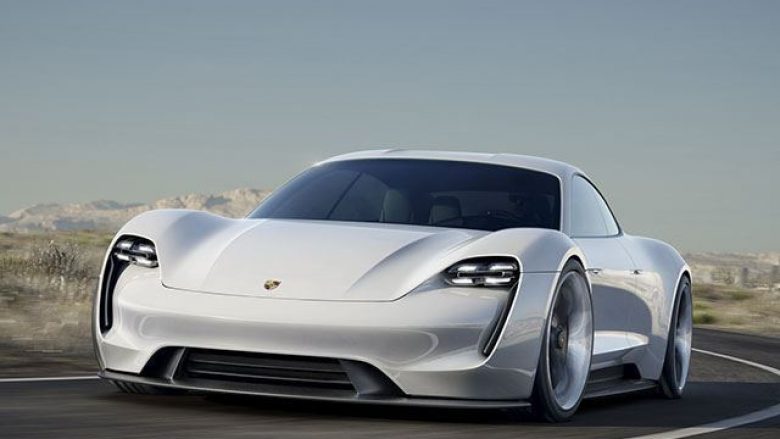 Me modelin Mission E, Porsche provon ta tejkalojë Model S nga Tesla (Foto)