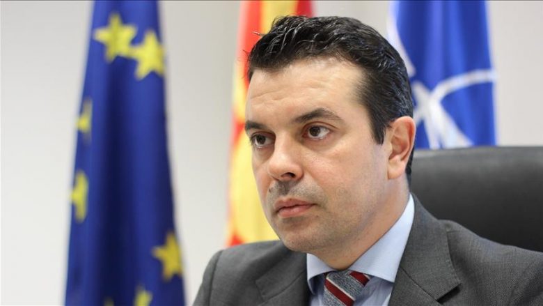 Poposki: Maqedonia e vetme duhet t’i zgjidh problemet (Video)
