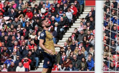 Giroud nuk shkon në Napoli