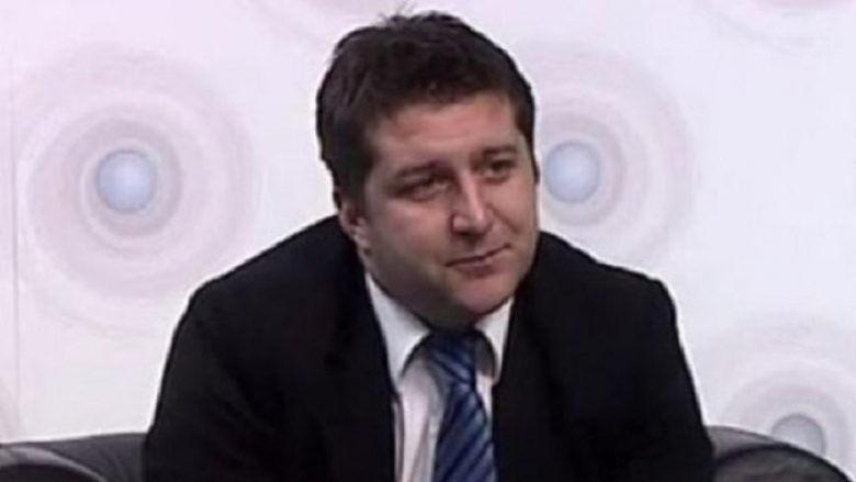 Sashe Politiko publikon incizimin nga incidenti me Minço Jordanovin (Video)