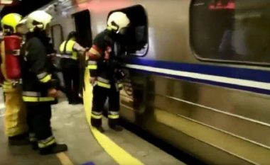 Shpërthen treni i pasagjerëve, lëndohen të paktën 24 persona (Video)
