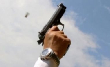 Të shtëna me armë në Prishtinë, lëndohet një person