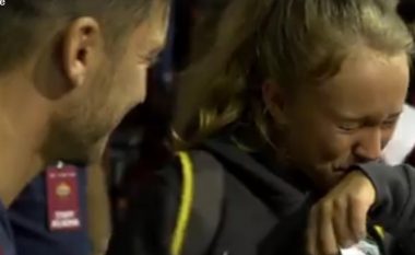 Emocionuese/ Realizoi ëndrrën duke takuar Tottin, vajza nuk i përmbahet lotëve (Video)