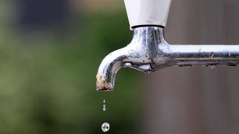 Uji në disa vende në Prilep, jocilësor për pije
