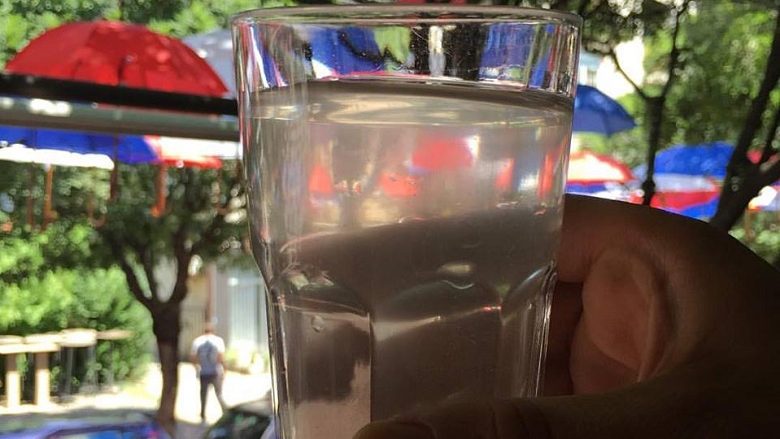 Për shkak të gjetjeve bakteriale ndalohet pirja e ujit në disa fshatra të Kërçovës