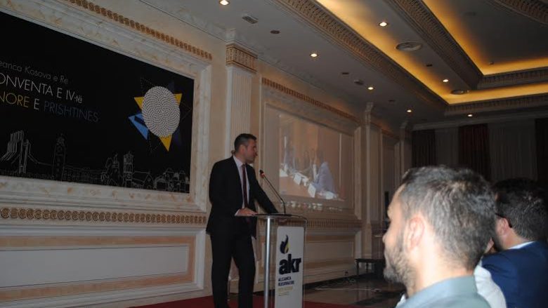 Rinia e AKR-së në Prishtinë me kryetar të ri (Video)