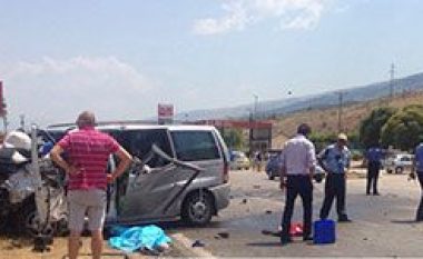 Aksidenti rëndë në rrugën Gjirokastër-Tepelenë, dy të vdekur