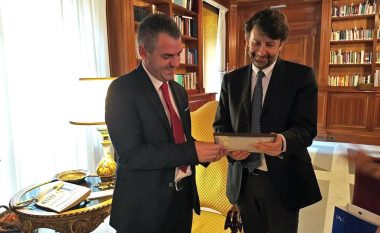 Italia përkrah kulturën e Kosovës